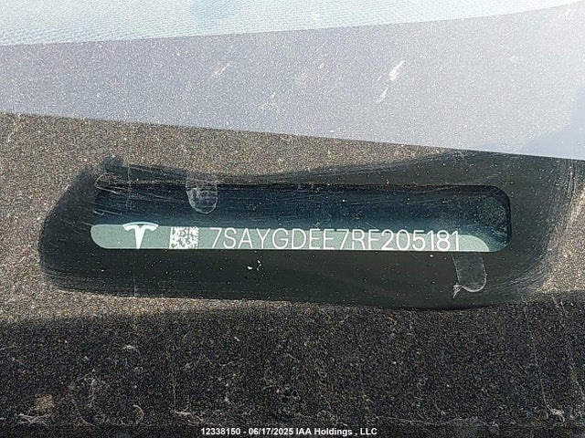 7SAYGDEE7RF205181 Tesla Model Y