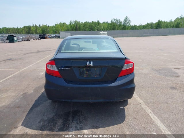 12338177 :رقم المزاد ، 2HGFB2F44CH117902 vin ، 2012 Honda Civic Lx مزاد بيع