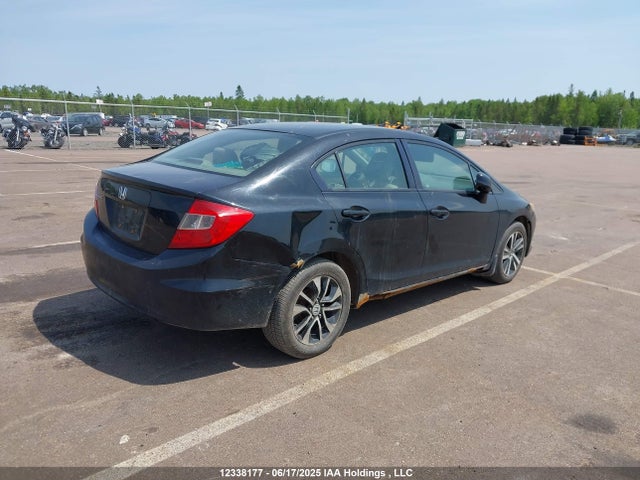 12338177 :رقم المزاد ، 2HGFB2F44CH117902 vin ، 2012 Honda Civic Lx مزاد بيع