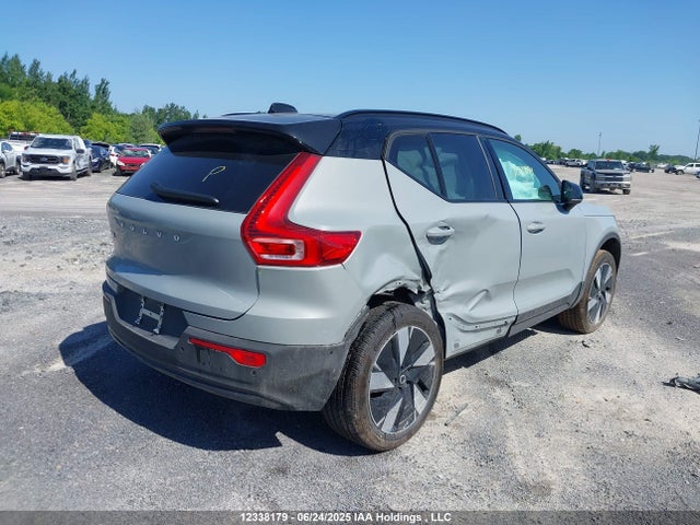 YV4ER3HK2S2569097 Volvo e400v12