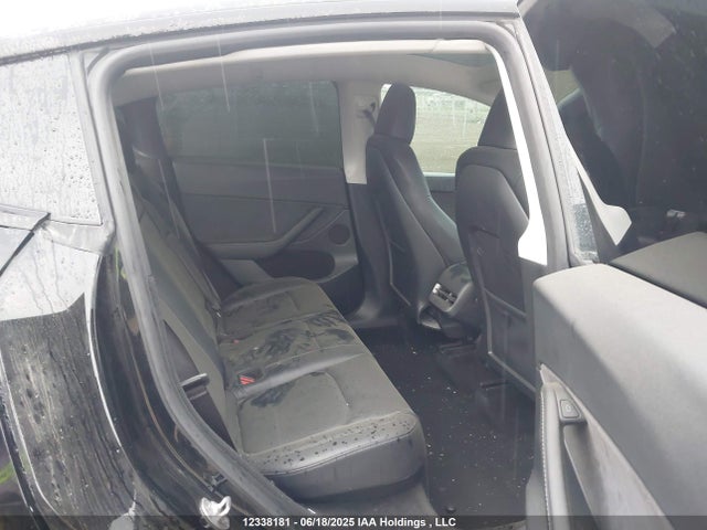 Tesla Model Y 2023 7SAYGDEE0PF775889 Image 8