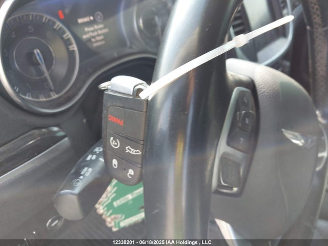 2C3CCAAGXFH867663 Chrysler 300