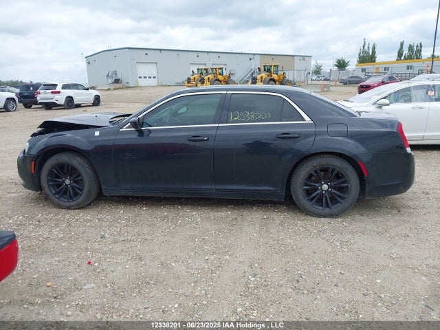 2C3CCAAGXFH867663 Chrysler 300