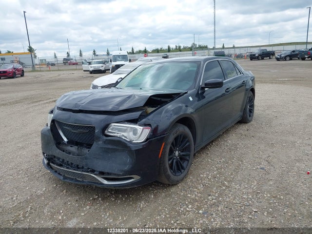 2C3CCAAGXFH867663 Chrysler 300