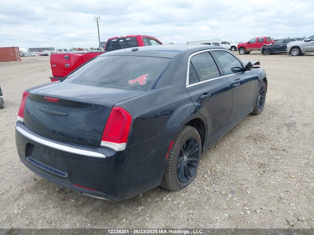 2C3CCAAGXFH867663 Chrysler 300