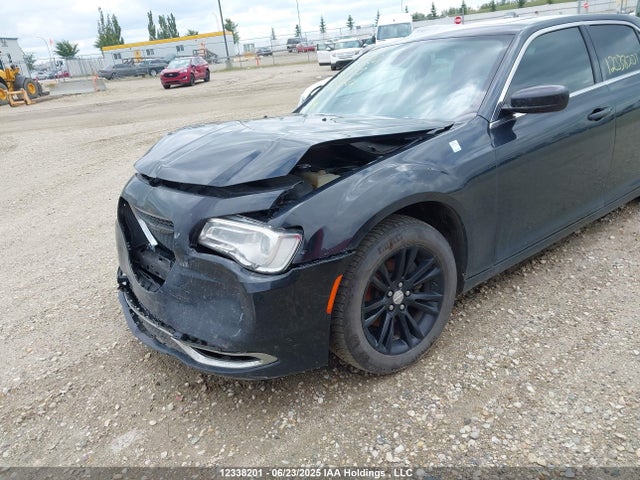 2C3CCAAGXFH867663 Chrysler 300