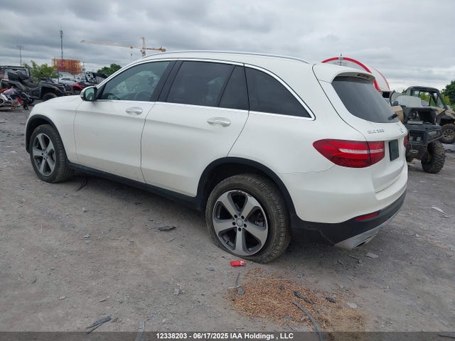 WDC0G4KB7HF178069 Mercedes-Benz m274