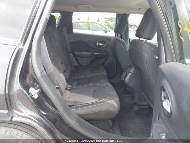 1C4PJMCBXGW111050 Jeep 2016