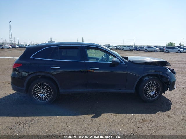 W1NKM4HBXRF071784 Mercedes-Benz m254