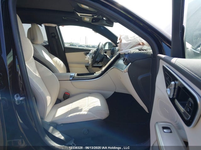 W1NKM4HBXRF071784 Mercedes-Benz m254
