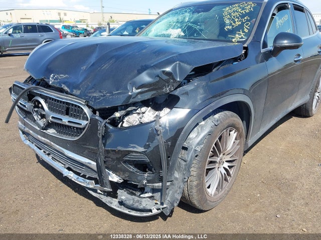 W1NKM4HBXRF071784 Mercedes-Benz m254