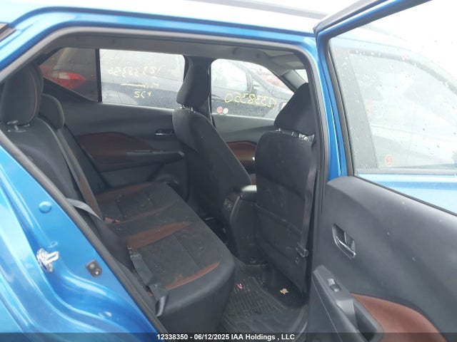 Nissan 2022 2022 3N1CP5DV0NL526802 Image 8