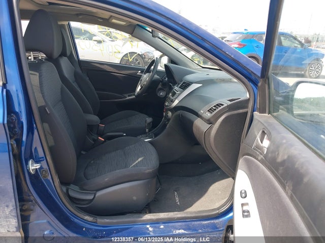 KMHCT5AE1HU304305 Hyundai 2017
