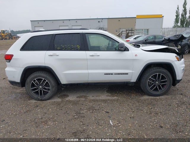 Jeep Grand Cherokee 2018 1C4RJFLT7JC163421 Image 13