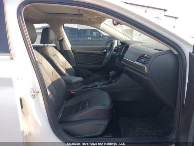 3VWGB7BU7LM070630 Volkswagen 1.4 tsi