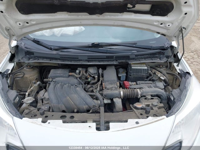 3N1CE2CP8FL416993 Nissan 2015