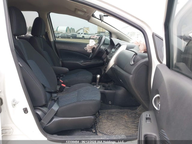 3N1CE2CP8FL416993 Nissan 2015