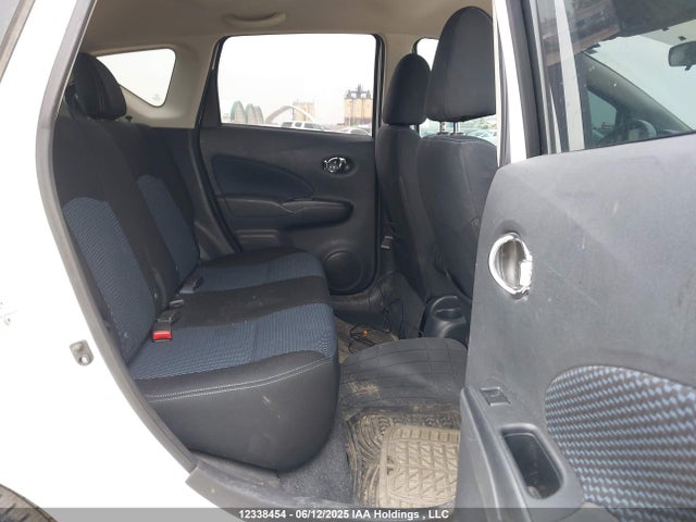 3N1CE2CP8FL416993 Nissan 2015