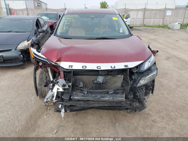 JN8AT3DD5MW315894 Nissan Rogue