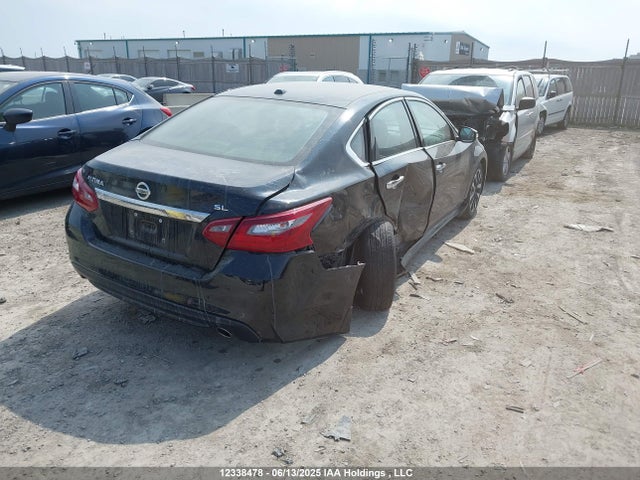 1N4AL3AP4JC221387 Nissan 2018