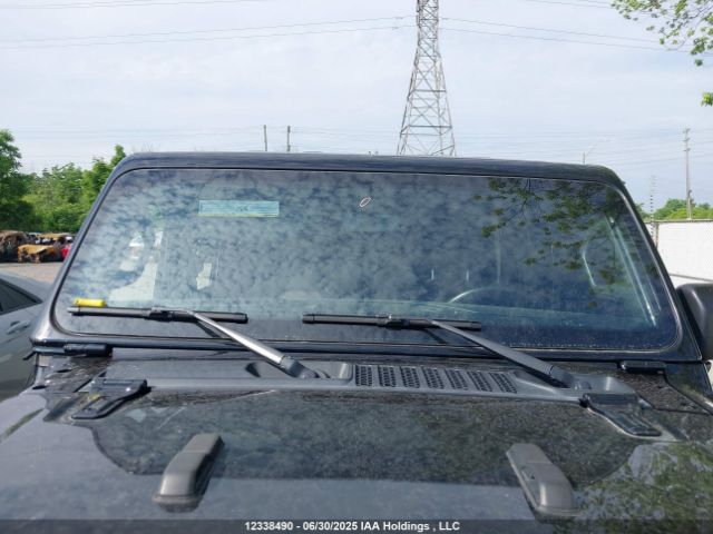 1C4HJXENXMW789953 Jeep Wrangler