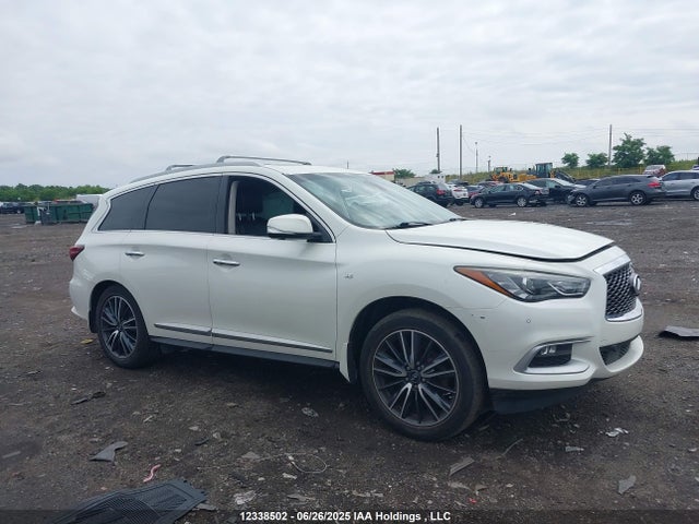 5N1AL0MM5GC514813 Infiniti 2016