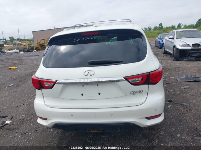 5N1AL0MM5GC514813 Infiniti 2016