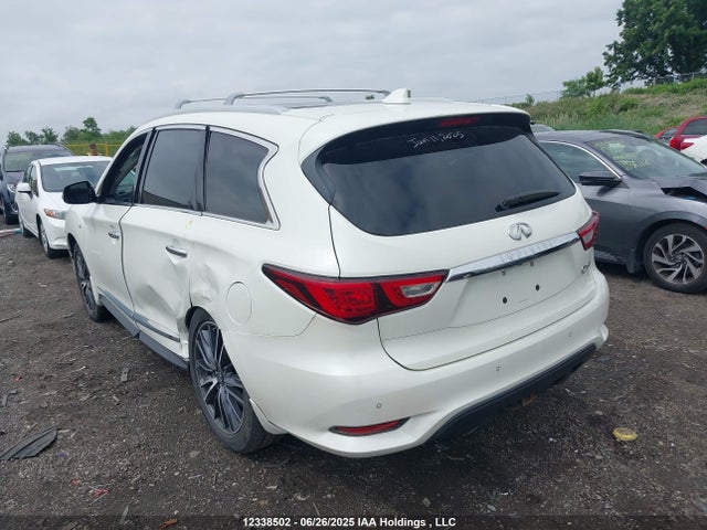 5N1AL0MM5GC514813 Infiniti 2016