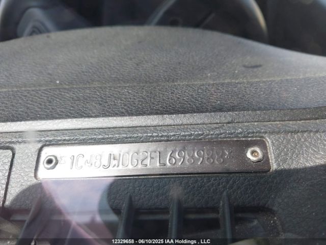 1C4BJWDG2FL698988 Jeep Wrangler Unlimited Sport