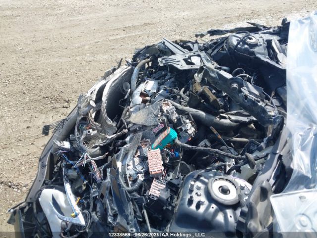 1G1ZD5ST0PF252394 Chevrolet lfv