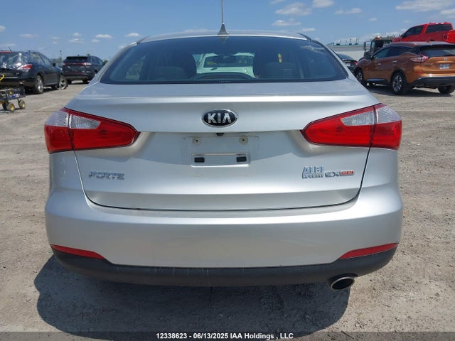 KIA Forte 2014 KNAFX4A86E5245040 Image 16