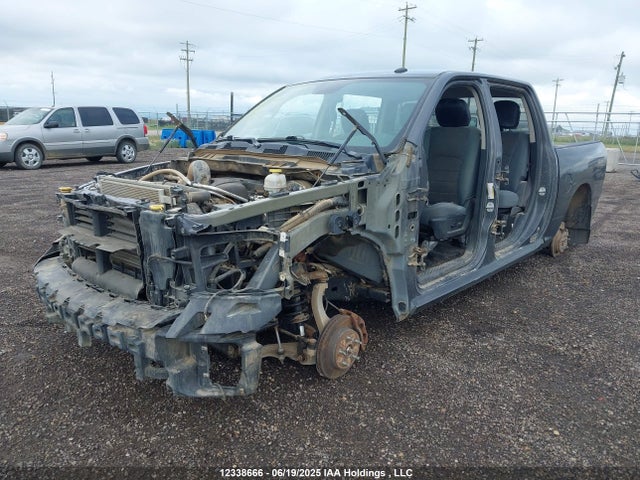 RAM 1500 2019 3C6RR7KTXKG644172 Image 2