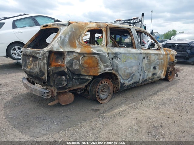 JA4J24A58LZ610299 Mitsubishi s61 - y61