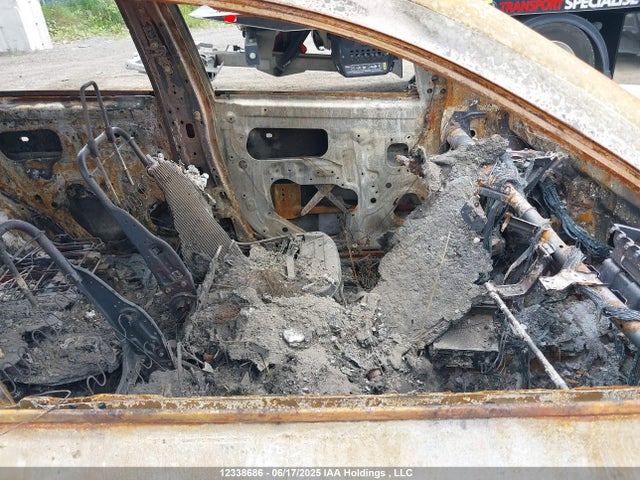 JA4J24A58LZ610299 Mitsubishi s61 - y61