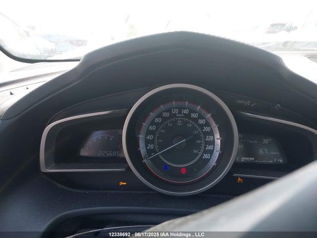 3MZBM1U79GM287160 Mazda pe