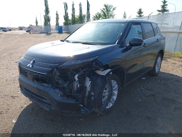 JA4J4UA80RZ635226 Mitsubishi Outlander Es