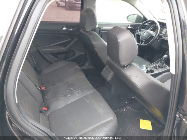 3VWE57BU7KM218806 Volkswagen 1.8 tsi
