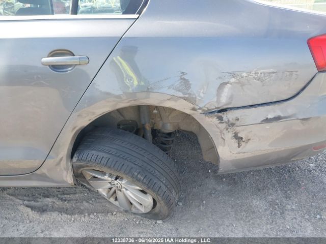 3VW2K7AJ8FM246896 Volkswagen Jetta 2.0l Trendline/2.0l Trendline+