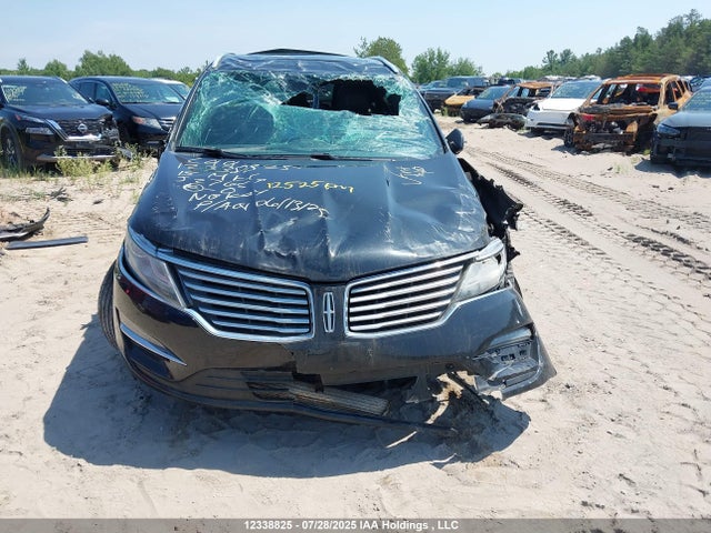 5LMTJ2AH4FUJ27659 Lincoln MKC