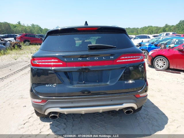 5LMTJ2AH4FUJ27659 Lincoln MKC