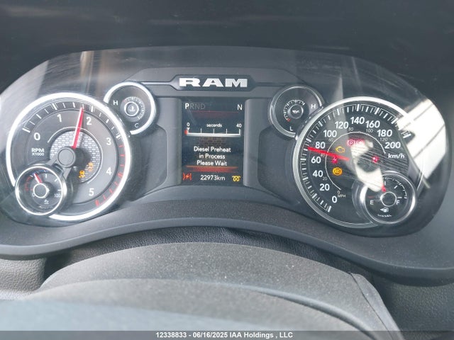 3C6UR5DL4NG266916 RAM 2500