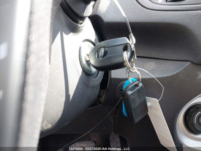3FADP4EJ3JM130574 Ford FIESTA SE