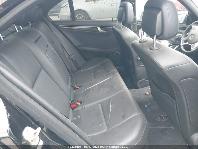 WDDGF8AB8EG223676 Mercedes-Benz 2014