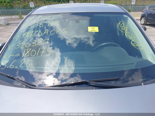 JM3KE2CY7E0320387 Mazda py