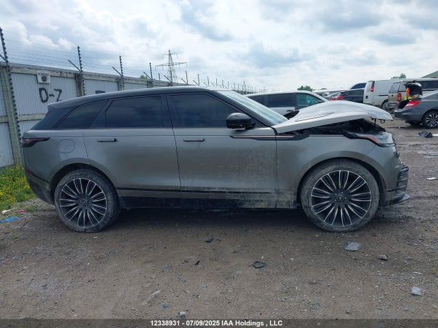 Land Rover aj126 2018 SALYM2RV0JA708657 Image 13