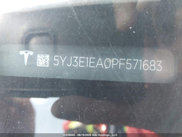5YJ3E1EA0PF571683 Tesla MODEL 3