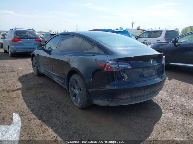 5YJ3E1EA0PF571683 Tesla MODEL 3
