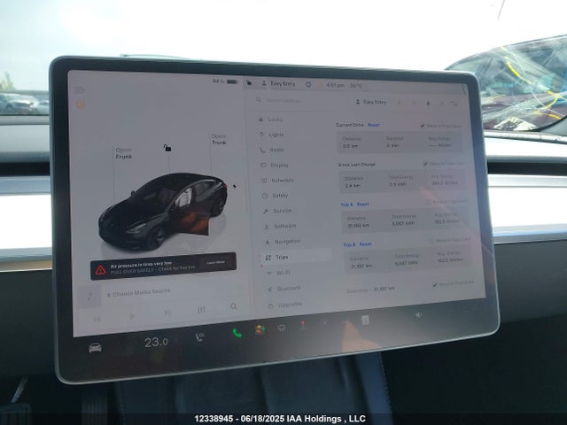 5YJ3E1EA0PF571683 Tesla MODEL 3