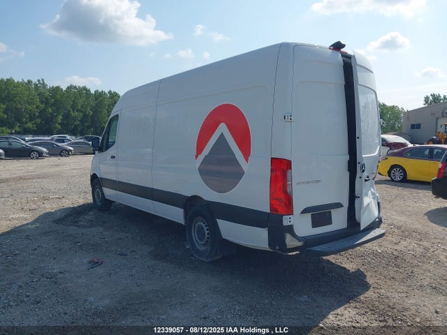 W1Y4ECHY6NP440670 Mercedes-Benz om642