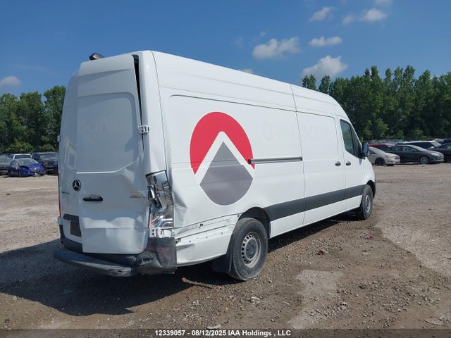 W1Y4ECHY6NP440670 Mercedes-Benz om642